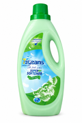7 Oceans Silk Touch 2 L pale green fabric softener bottle with green cap and original blue-green label on white background